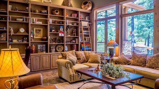 Maine Real Estate Market Shifts in November 2024 Toward Balance as Sales and Prices Rise (featured)