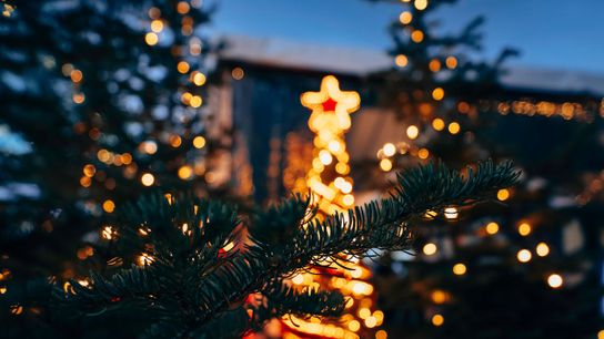 The Most Magical Christmas Towns in Maine: Where the Holidays Feel Like Home (Live in Maine )