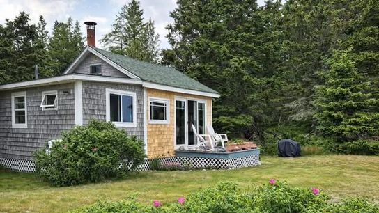 Jonesport Cozy and quaint, Sweet Pea Cottage for Sale  (featured)