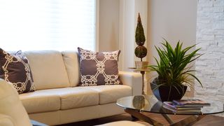 Maine Rental Costs: New Report Shows You Need $67,224 a Year for a Two-Bedroom Apartment (featured)